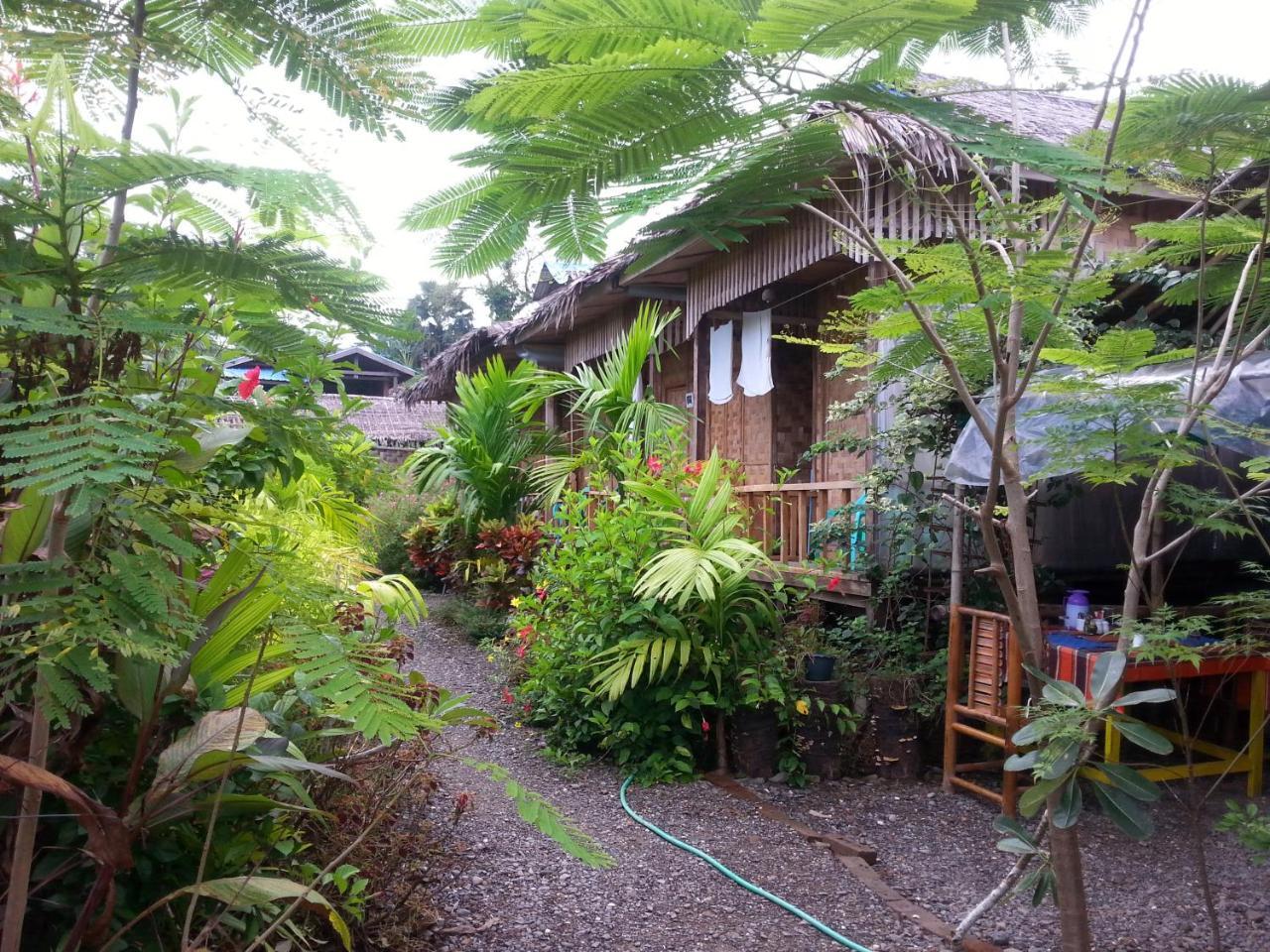 Ngwe Saung Garden Guest House Ngwesaung Exterior foto
